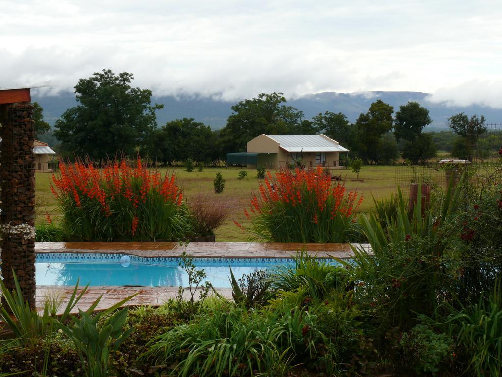 Votadini Country Cottages Magaliesburg Bagian luar foto